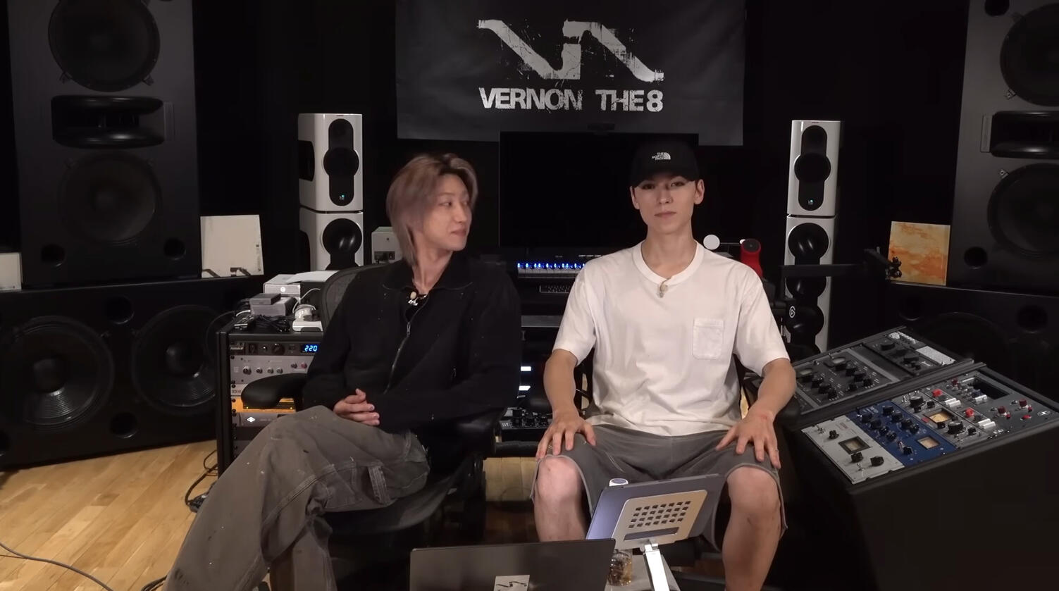 v8 live talk