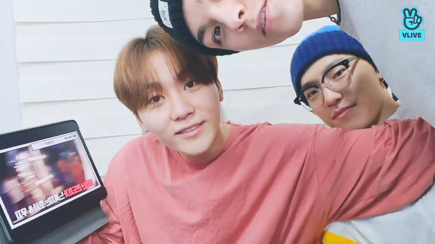 191229 제목 정하다가 시간 다갈 거 같아서 그냥 켜요