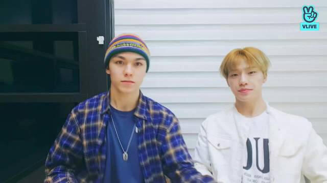 190211 Happy DINO Day ❤